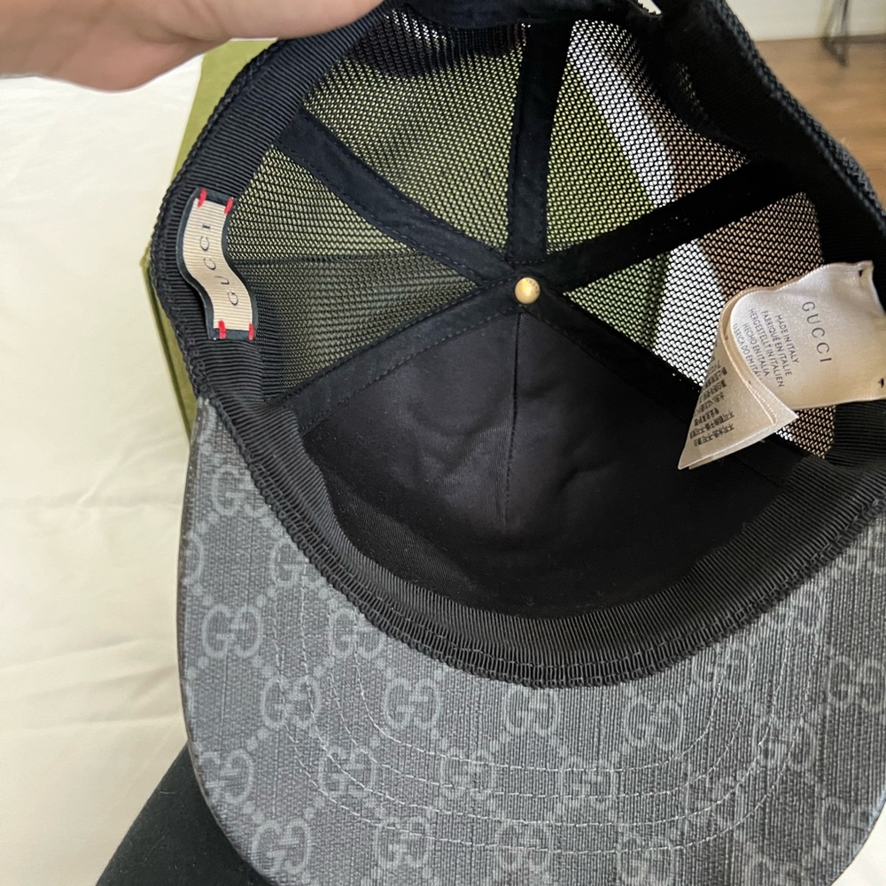 Gucci Gray and Black Monogram Cap - Picture 3 of 9